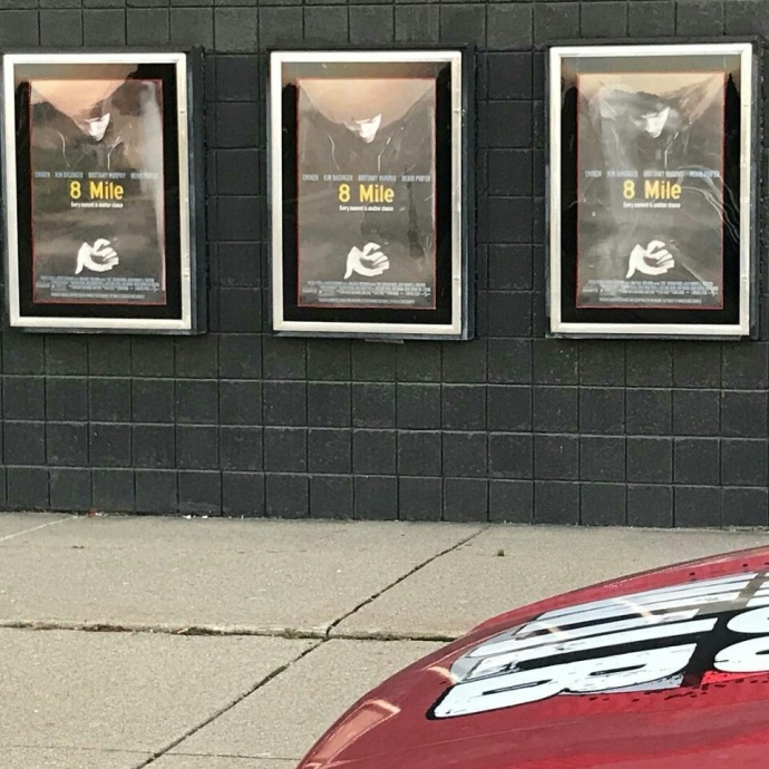 說(shuō)唱界的代表作，姆爺經(jīng)典電影《8英里》公映15周年